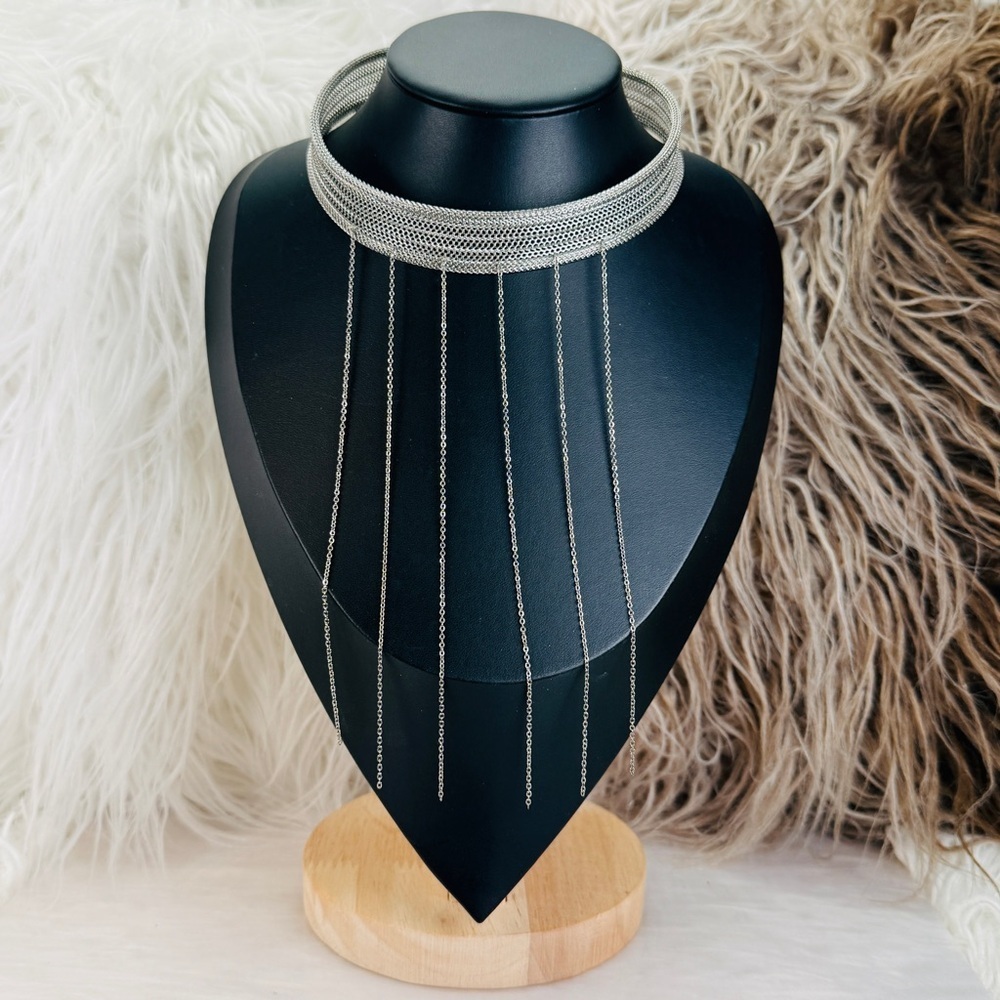 Vintage Silvertone choker with thin chain fringe necklace